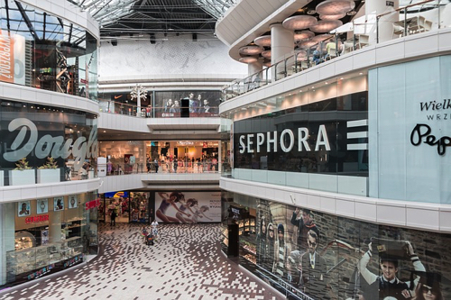 shopping-mall-906721_640.jpg